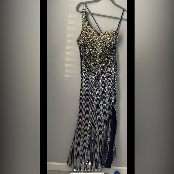 Dress disney forever enchanted prom size 4 - Picture 5 of 9